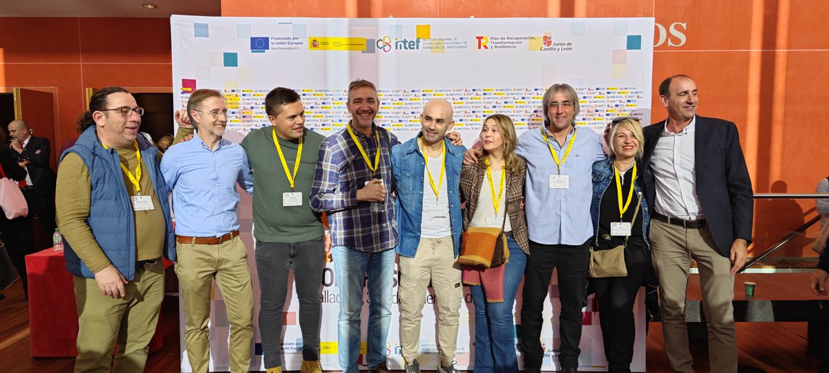felixcantimp's tweet photo. l Congreso Nacional #COMPDIGEDU del @educaINTEF en colaboración con @educacyl en Valladolid. Ponencias, talleres, experiencias prácticas y casos de éxito sobre la Competencia Digital en Educación. Conociendo posibilidades practicas de docentes, centros y actuaciones CompDigEdu https://t.co/wbK6BUY1Ib
