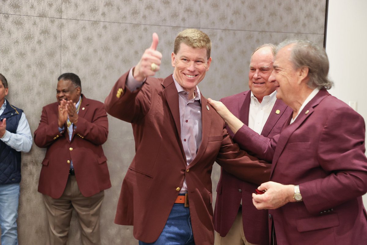 TDEM's tweet photo. Big weekend for @chiefkidd— he officially received his Aggie Ring!

The #AggieRing is awarded to students and alumni who meet high academic standards and embody the core values of @TAMU. It’s a symbol of hard work, dedication, and tradition.

Congratulations!👍

#RingDay https://t.co/jHRYiePpWo