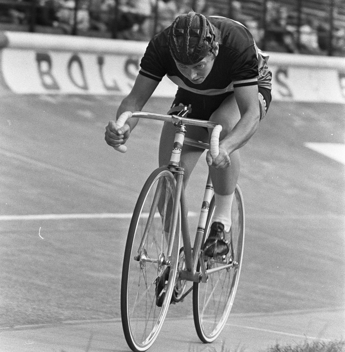 Cycling Legends Media tweet media