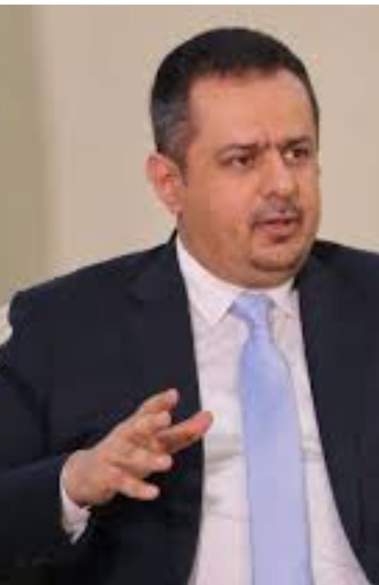 يا شعب لن تنبت فكرة الدولة برؤوس كهوف الجهل عليها الذل وحلق إرث الزعيم وعيها وقرونها ولبسها اقنعة المدججين وخلع على دمى ثقافتها و اراجوزات فنونها لافتات شعاراته ودس بدرومات الفلوس وحلوقهم ملاحم البطن وادب الموالاة وفن الخضوع
#اليمن_مجاعه_وانهيار_العمله
#انقذوا_سحر_الخولاني