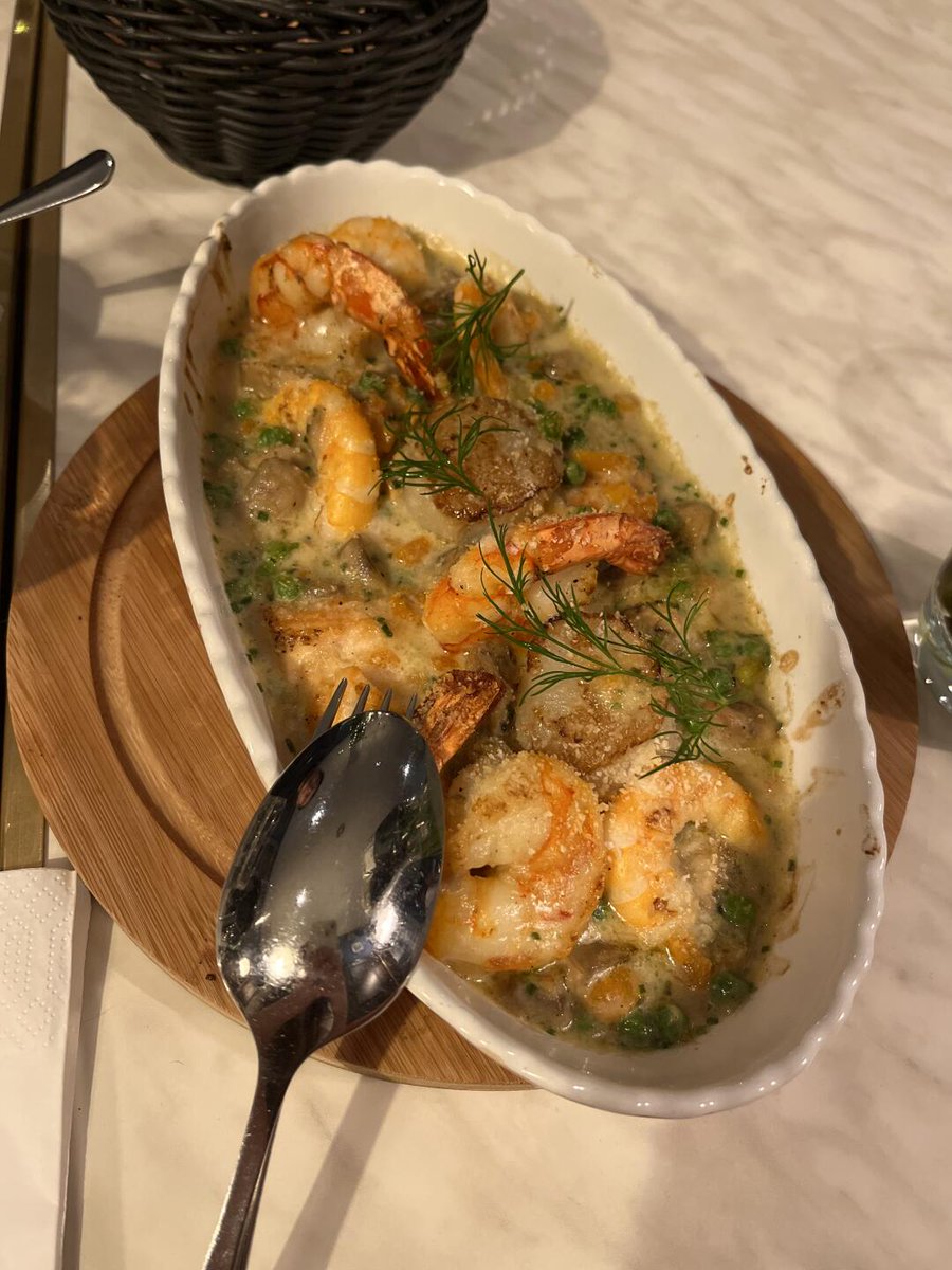 adeleraf's tweet photo. Very delicious French baked seafood, worth recommending #frenchfood #foodsharing #germanliving😘 https://t.co/27JHqHrIhb