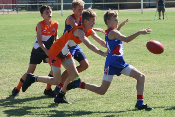 Kids AFL guernseys are in. We have restocked for the holidays and now have some kids sizes for 10 of the 18 AFL clubs. The shopping season is truly here we've updated those, adults sizes as well as several of the Sherrins. More coming so check each week! playaussie.com/#!/AFL-Club-Su…