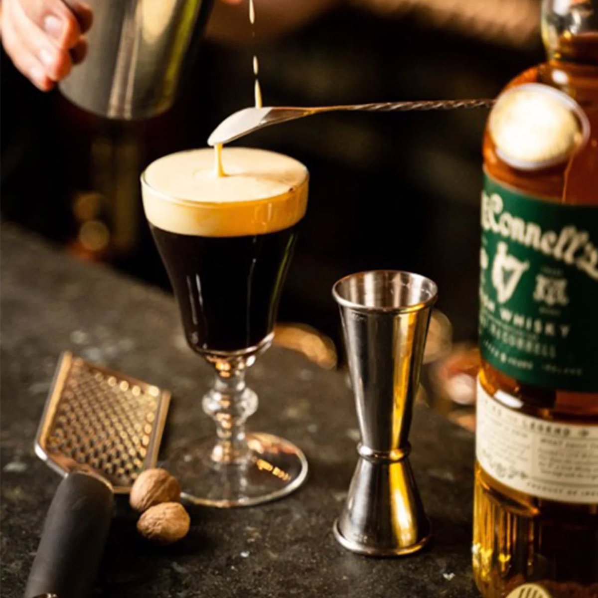 Our go-to on frosty winter days… Irish coffees, all the way! ☕️🥃 Made with McConnell's Irish Whiskyw

Why not try making your own?

1 1/2 oz McConnell's Irish Whisky
1/2 oz Simple Syrup
20 oz Espresso (Or Cold-Brew Coffee)
2 oz Whole Milk
Cinnamon to garnish

+379464 
700ml