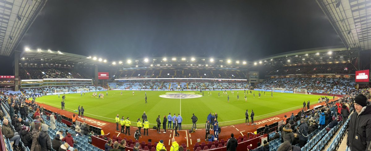 PIrelandIIAPS's tweet photo. Pre-match. Hoping for a change of fortune tonight. @AVFCOfficial #AVFC https://t.co/GuAfnc7at3