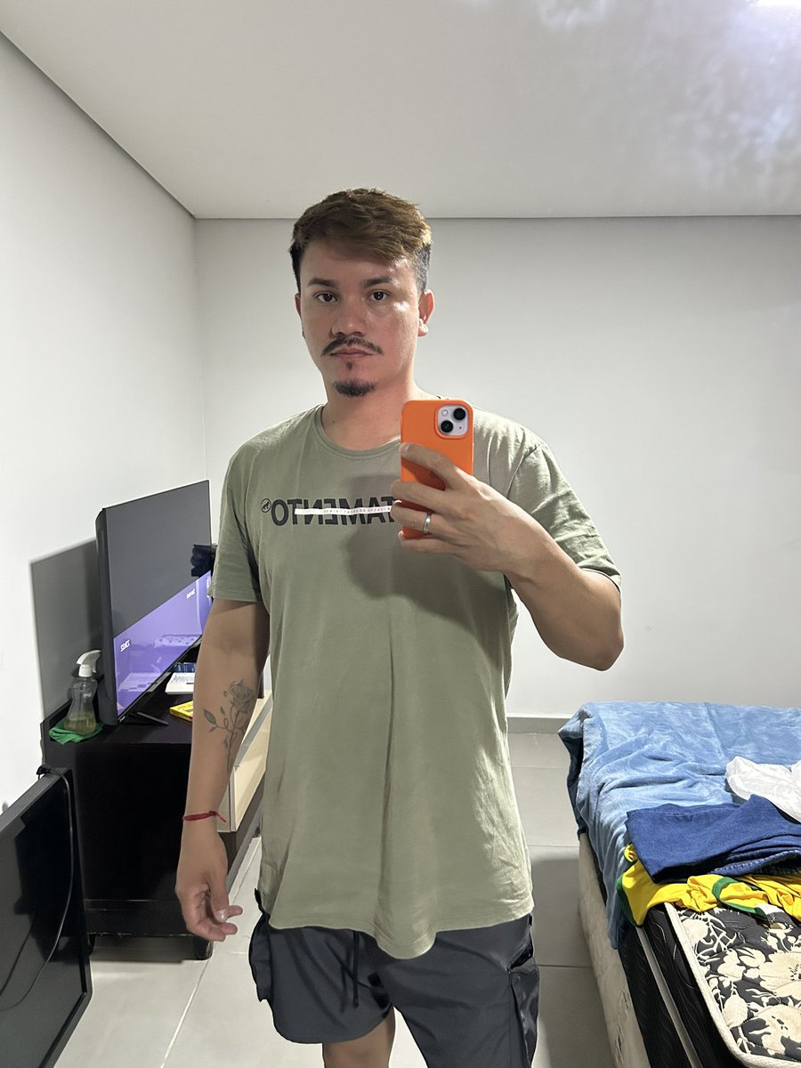 ericnilo__'s tweet image. Hoi galeris☺️