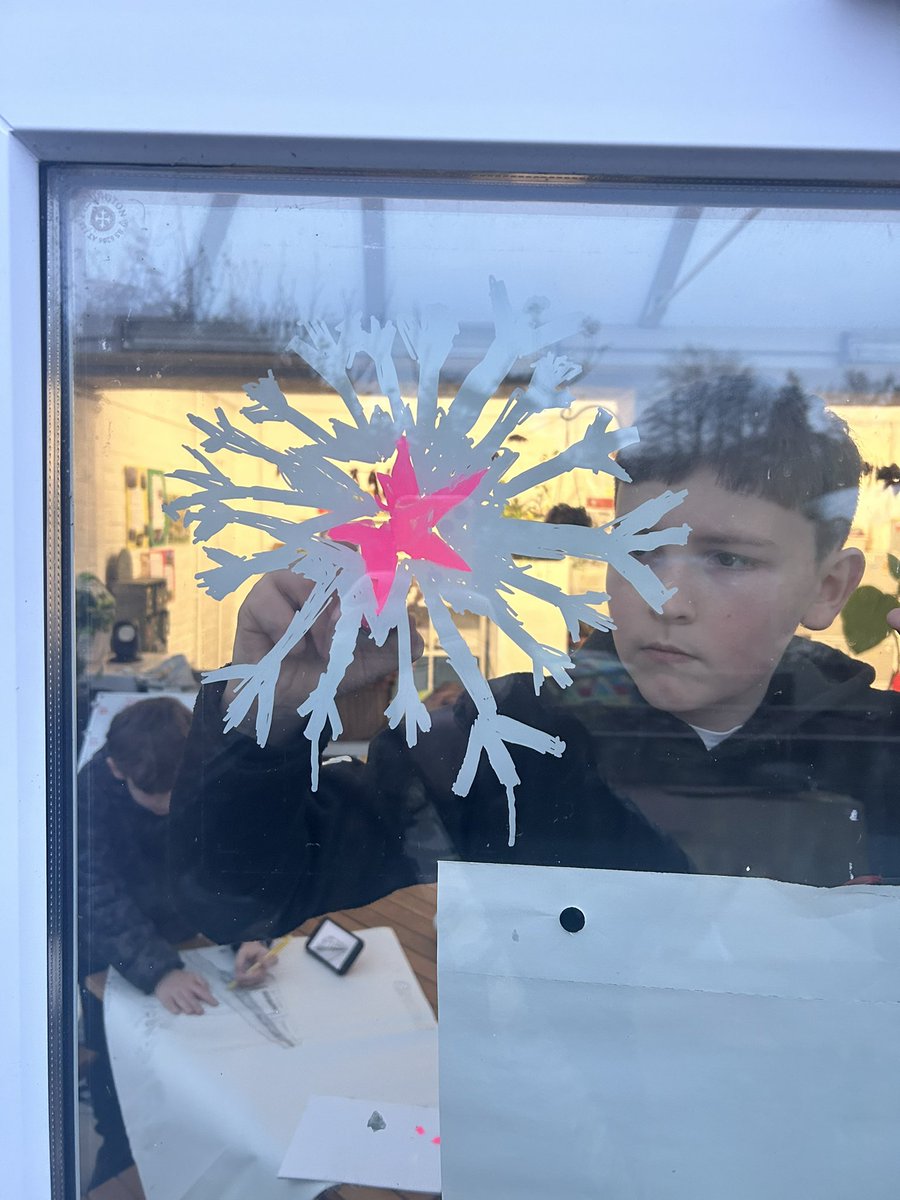 PupilSupport@CHS (@chs_inclusion) on Twitter photo Our current project is in full swing at the garden today, designing a festive window for the conservatory. Work in progress. <a href="/Craigie_High/">Craigie High School</a> Our current project is in full swing at the garden today, designing a festive window for the conservatory. Work in progress. <a href="/Craigie_High/">Craigie High School</a>
