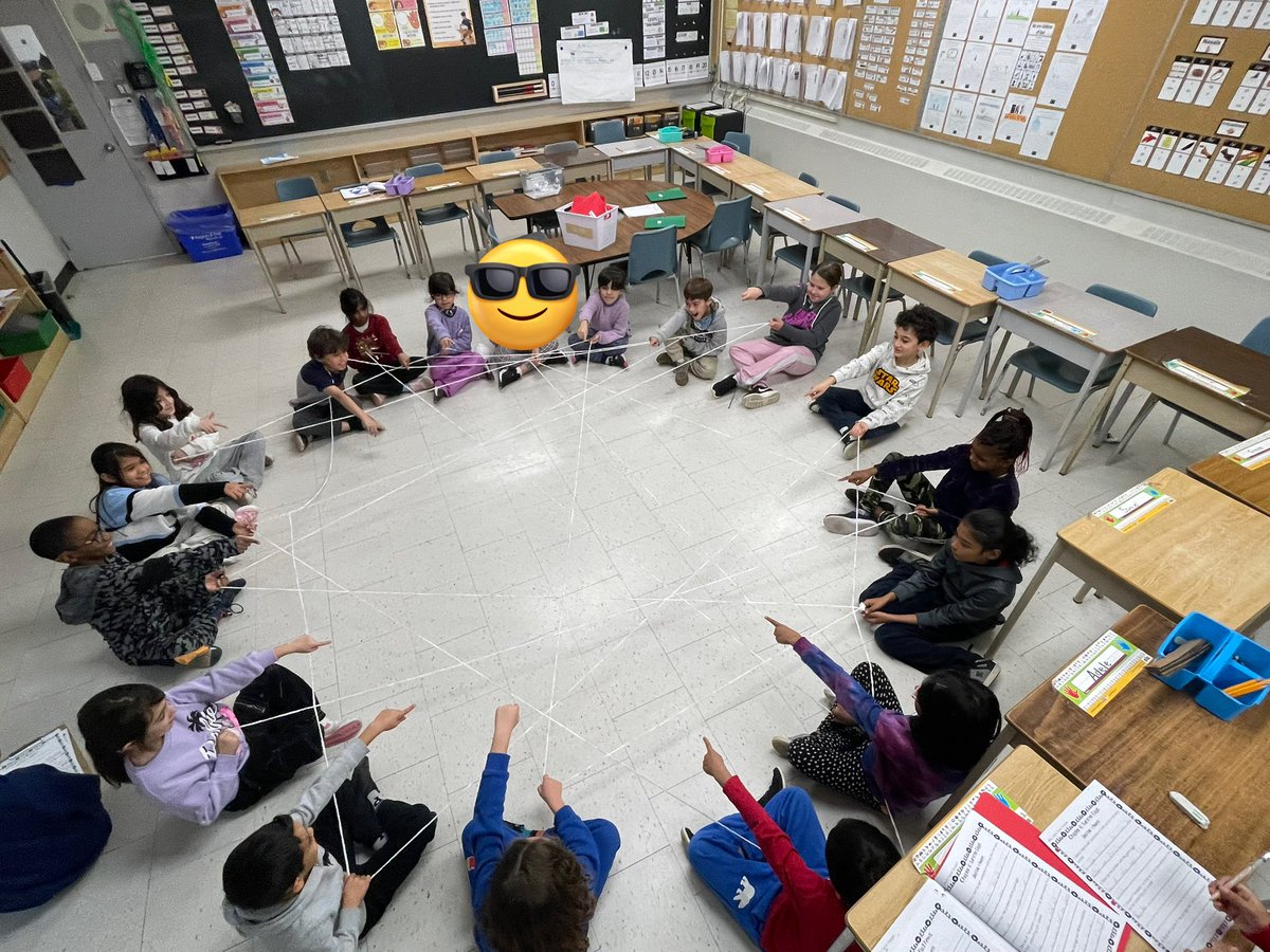 We have been reading Charlotte’s Web as a class and today’s activity led us to creating our own web while complementing eachother! The students had a blast!  🕸️ <a href="/CNEWM_DPCDSB/">St. John Henry Newman CES</a>