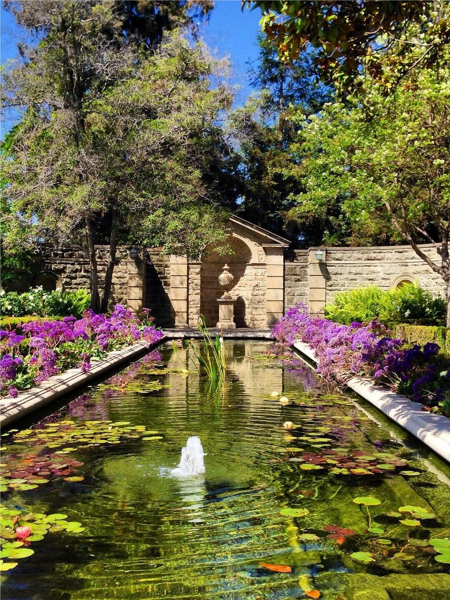 I saw this beautiful photo on my phone. I don’t know where it is. Does anyone know?