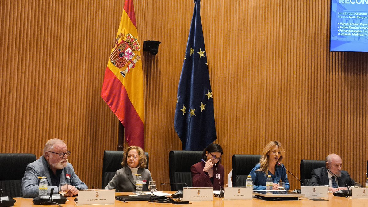 Partido Popular de Carabanchel (@ppcarabanchel) on Twitter photo 🗣️ Jornada del <a href="/ppopular/">Partido Popular</a> "ReConstitución" en el Congreso de los Diputados con las intervenciones de <a href="/NunezFeijoo/">Alberto Núñez Feijóo</a> y <a href="/Mtelladof/">Miguel Tellado</a>. 🗣️ Jornada del <a href="/ppopular/">Partido Popular</a> "ReConstitución" en el Congreso de los Diputados con las intervenciones de <a href="/NunezFeijoo/">Alberto Núñez Feijóo</a> y <a href="/Mtelladof/">Miguel Tellado</a>.