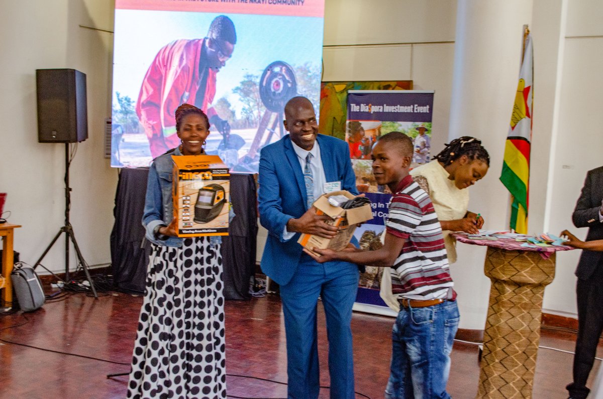 CNFA (@cnfa) on Twitter photo The <a href="/USAIDSavesLives/">USAID's Bureau for Humanitarian Assistance</a> Amalima Loko activity recently hosted the Nkayi Diaspora Investment Event in Bulawayo, #Zimbabwe, which raised over $25,000 from Zimbabwean diasporas around the globe to support local businesses like bakeries & welding shops. <a href="/UsaidZimbabwe/">USAID Zimbabwe</a> <a href="/USAID/">USAID</a> The <a href="/USAIDSavesLives/">USAID's Bureau for Humanitarian Assistance</a> Amalima Loko activity recently hosted the Nkayi Diaspora Investment Event in Bulawayo, #Zimbabwe, which raised over $25,000 from Zimbabwean diasporas around the globe to support local businesses like bakeries & welding shops. <a href="/UsaidZimbabwe/">USAID Zimbabwe</a> <a href="/USAID/">USAID</a>
