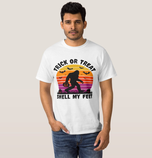 MohammedRa50287's tweet photo. Spooky meets retro! Bigfoot with a pumpkin under a colorful sunset, perfect for Halloween lovers. #Halloween #vintage #pumpkin #designer #art 
https://t.co/pvk1Is1WUy https://t.co/RJD0AAwXHS