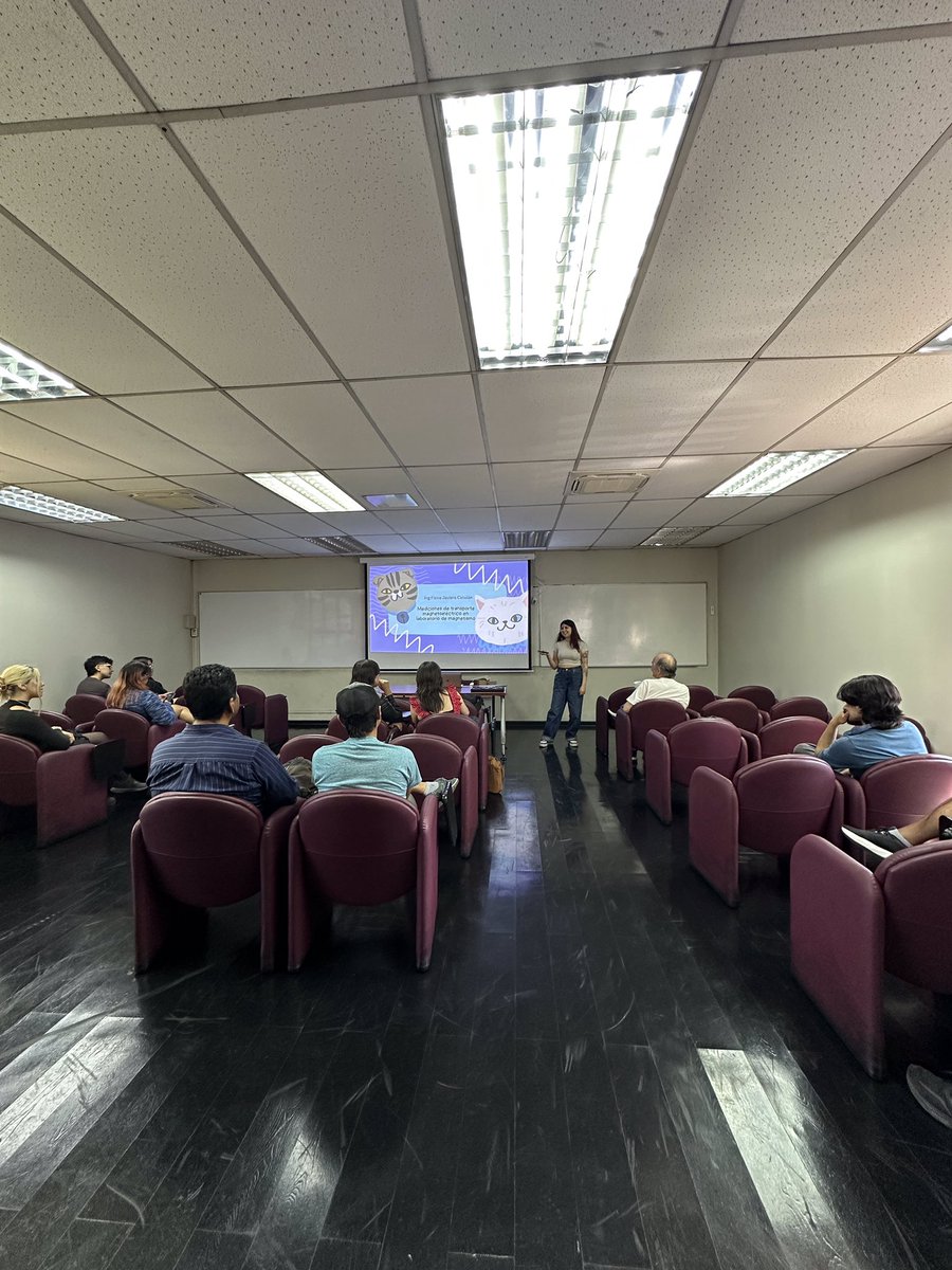 FisicaUsach's tweet photo. Finalizamos la última charla Fractalks de este año 2024,🥳💜🙌🏻Con Nicolás Plaza y Javiera Catalán cerramos un año lleno de ciencia. Han sido 2 años apoyando a vectoras usach promoviendo la Igualdad de género en la Ciencia. 
¡Nos vemos el 2025 con más charlas y sorpresas!🧪🔔💪🏼 https://t.co/rZXvG7ieJB
