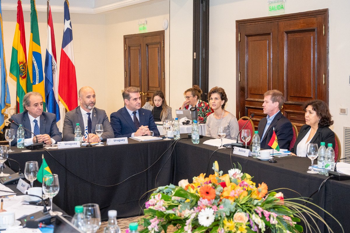 El viernes pasado, se llevó a cabo la Reunión de Ministros de Turismo del MERCOSUR, donde se presentó formalmente y en funcionamiento la Plataforma SIRTA de Inteligencia Turistica, que desarrolló FEDESUD con el apoyo del BID . 🌍✨