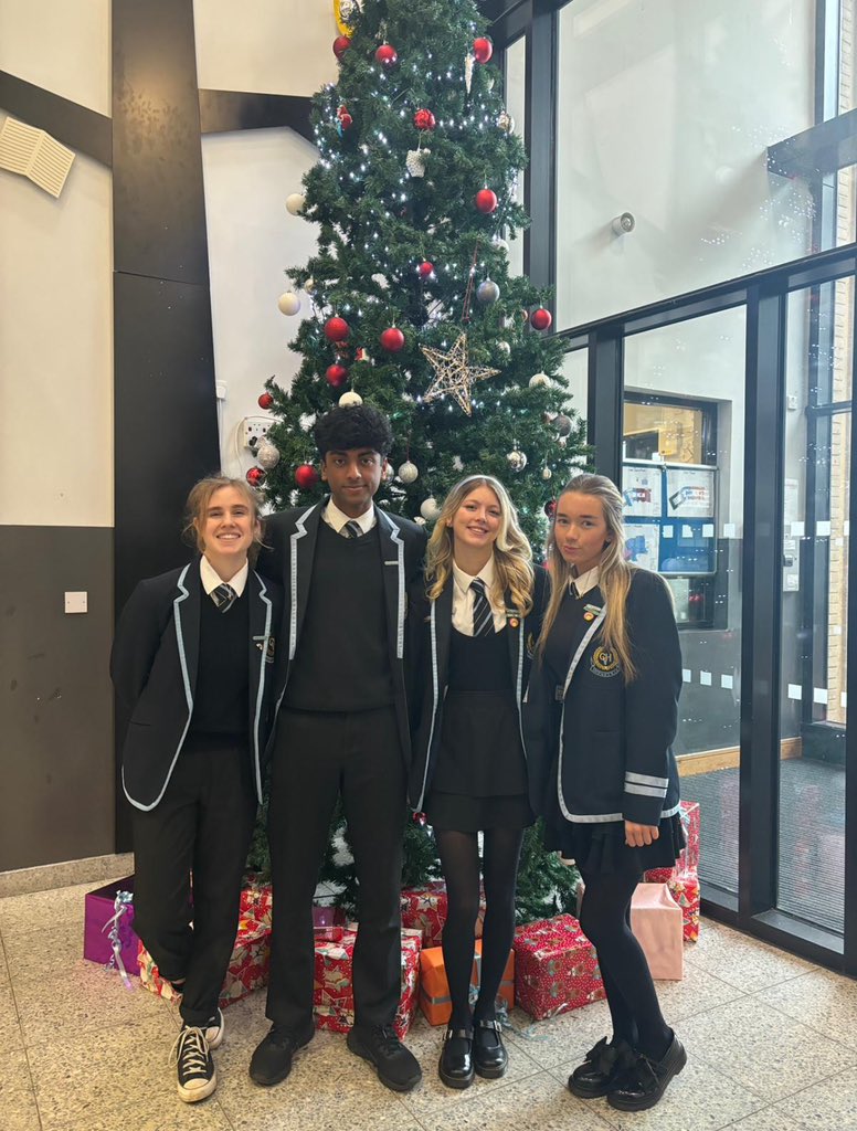 CVHS School Captains tweet media