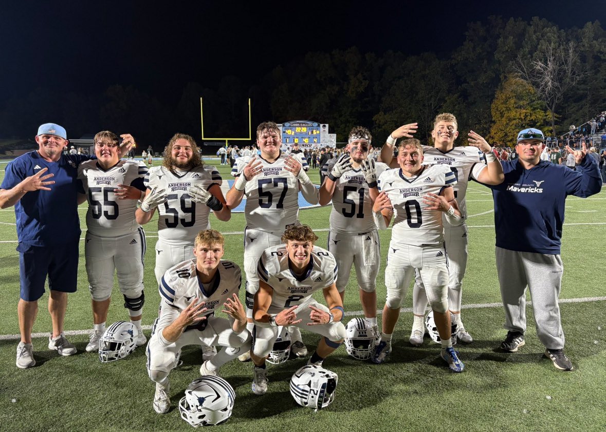 waylonlarue's tweet photo. 2,050 rushing yards off of 210 carry’s.
All glory to God and the guys up front. Wouldn’t have done it with any other crew❤️. @tymurphy57 @TayTheTank60 @eli_dorton @LukeCarroll51 @jeremyhall51 and Jackson Hill. @BuckFitz @NCEC_Recruiting @ACMav4Life @CodeBlue7on7 @AllThingsACMavs https://t.co/VQslvHsdgK