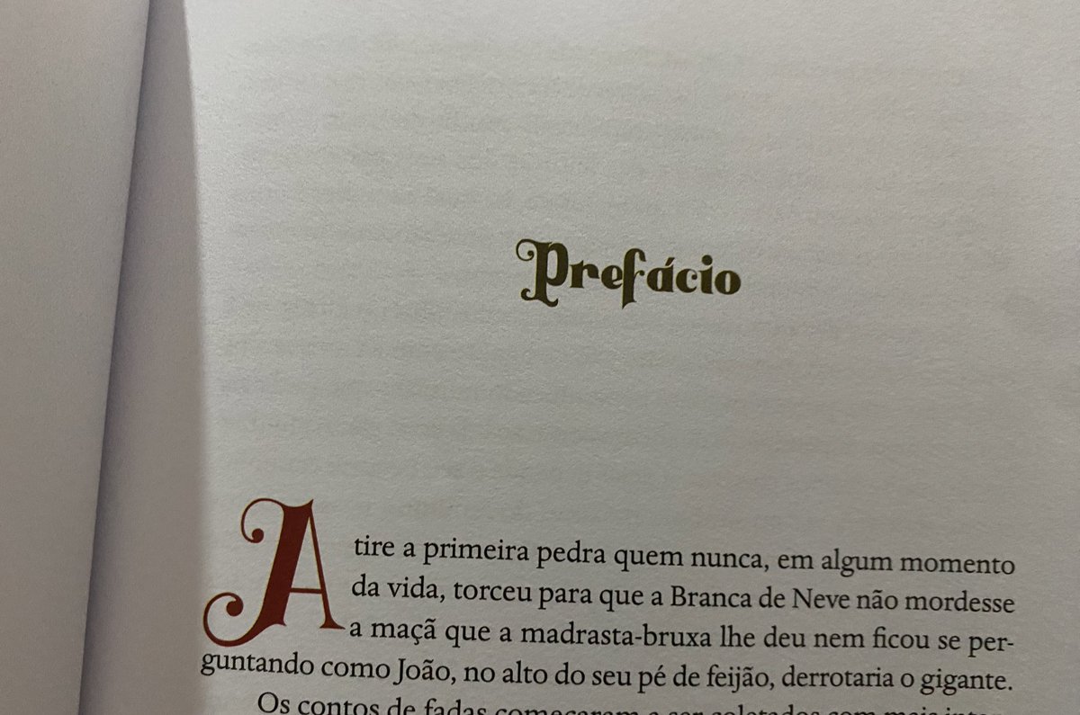 ana ୨୧ (@bookslovy) on Twitter photo 