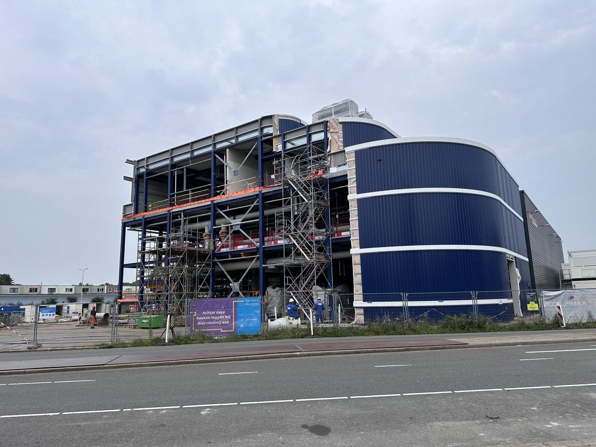 bhtdelft's tweet photo. Warmtelinq is nog niet klaar in Tanthof | Het pompstation aan de Laan der Verenigd... | https://t.co/XxCaBqAj61 https://t.co/N6aE4BnjLS