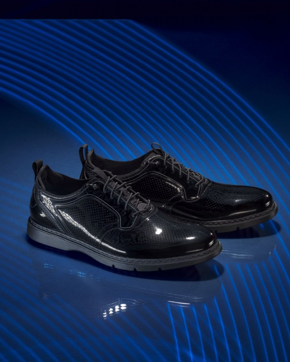 Our Spyre is patently cool.

#stacyadams #sharpstyle #patentleather