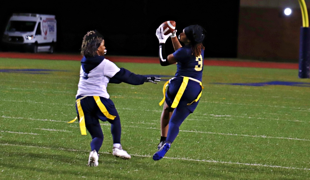 #DCSDFlagFB Six DeKalb teams headed to state playoffs - Redan hosting first round: dekalbschoolsga.org/athletics/2024…