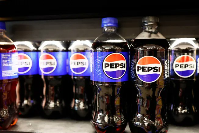 ForeFrontSCS's tweet photo. In Chicago beverage manufacturing news, PepsiCo will soon shutter a Chicago bottling plant, laying off more than 100 workers. 

Read the full story here: https://t.co/7dGTeHSvIg 

#chicago #beveragemanufacturing #pepsico https://t.co/qJKQnoKU4x