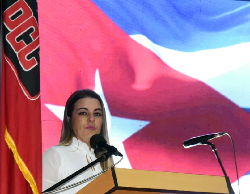 PartidoPCC's tweet photo. Con la presencia de @DrRobertoMOjeda se celebraron   los 64 años del Sistema de Instrucción Revolucionaria en #Cuba, que nació el 2 de diciembre de 1960 con la fundación de la Escuela Nacional "Nico López", hoy  Universidad del Partido. https://t.co/Vzkn0tEAKW