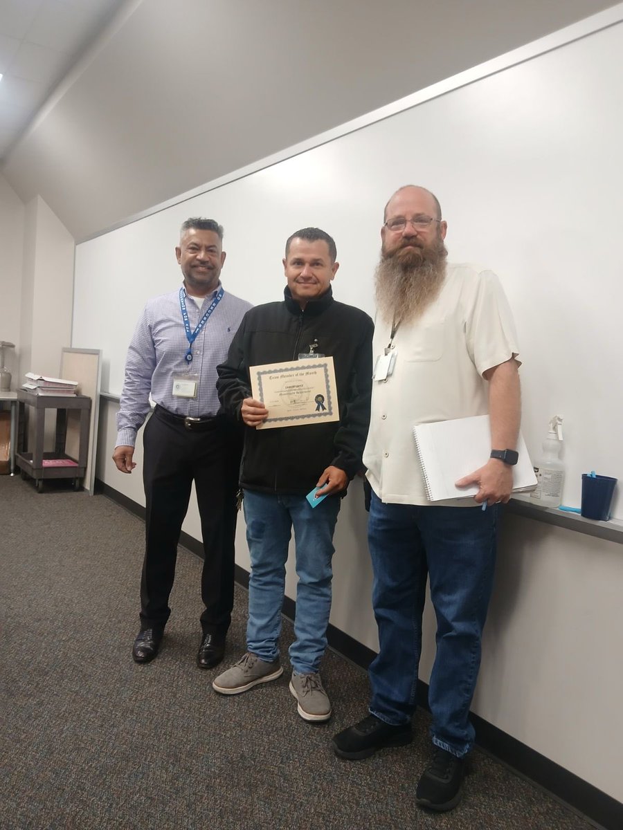 Dr. Raff Saeed (@sisd_runswell) on Twitter photo Congratulations to Carlos Lopez, our team member of the month. Carlos goes above & beyond to keep <a href="/SheldonISD/">Sheldon ISD</a> great! We are proud of him. Congratulations to Carlos Lopez, our team member of the month. Carlos goes above & beyond to keep <a href="/SheldonISD/">Sheldon ISD</a> great! We are proud of him.