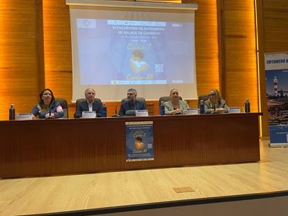 VI ENCUENTRO DE ENFERMERÍA DE ENLACE EN CANARIAS  El pasado viernes 22 de noviembre, la Enfermería Comunitaria de Enlace de Canarias celebró su sexto encuentro en la Facultad de Ciencias de la Salud de la Universidad de La Laguna. enfermeriacanaria.com/wptfe/?p=14137