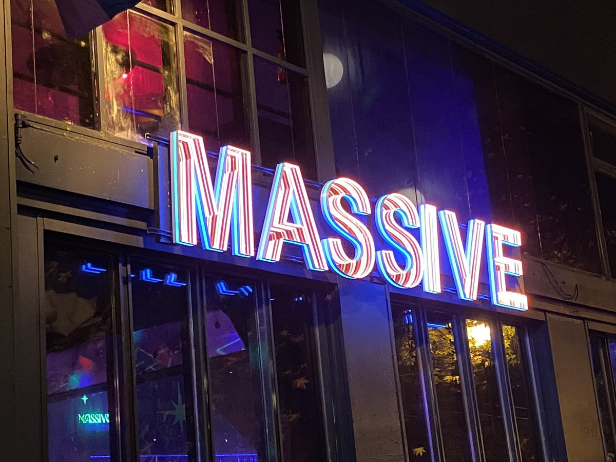 TheGreatUrn's tweet photo. @incastellated going all out on promo, opening a club in Seattle https://t.co/nkQv3v8qhz