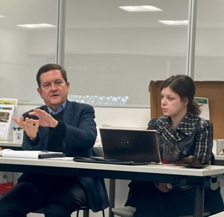 quesnelc's tweet photo. π@ConsulMexPot participated in a roundtable discussion hosted by @worldoregon & @USCSpdx, featuring Matthew P. Goodman @MPGoodman88, Director of @CFR_org Greenberg Center for Geoeconomic Studies & #RealEcon Initiative.Discussions centered on trade,investment & economic security https://t.co/aMlAnkVZBH