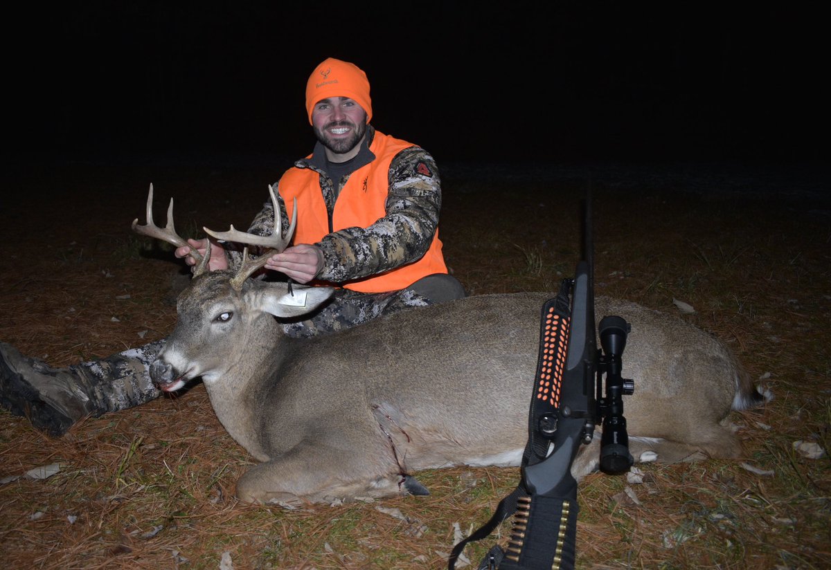 Pennsylvania buck down! Had an awesome time hunting the opening weekend of rifle season. Yesterday evening this buck gave me the opportunity, and I made it count! Stay tuned for the video! #edo #theeverydayoutdoorsmen #hunting #deerhunting #whitetailseason #deerseason