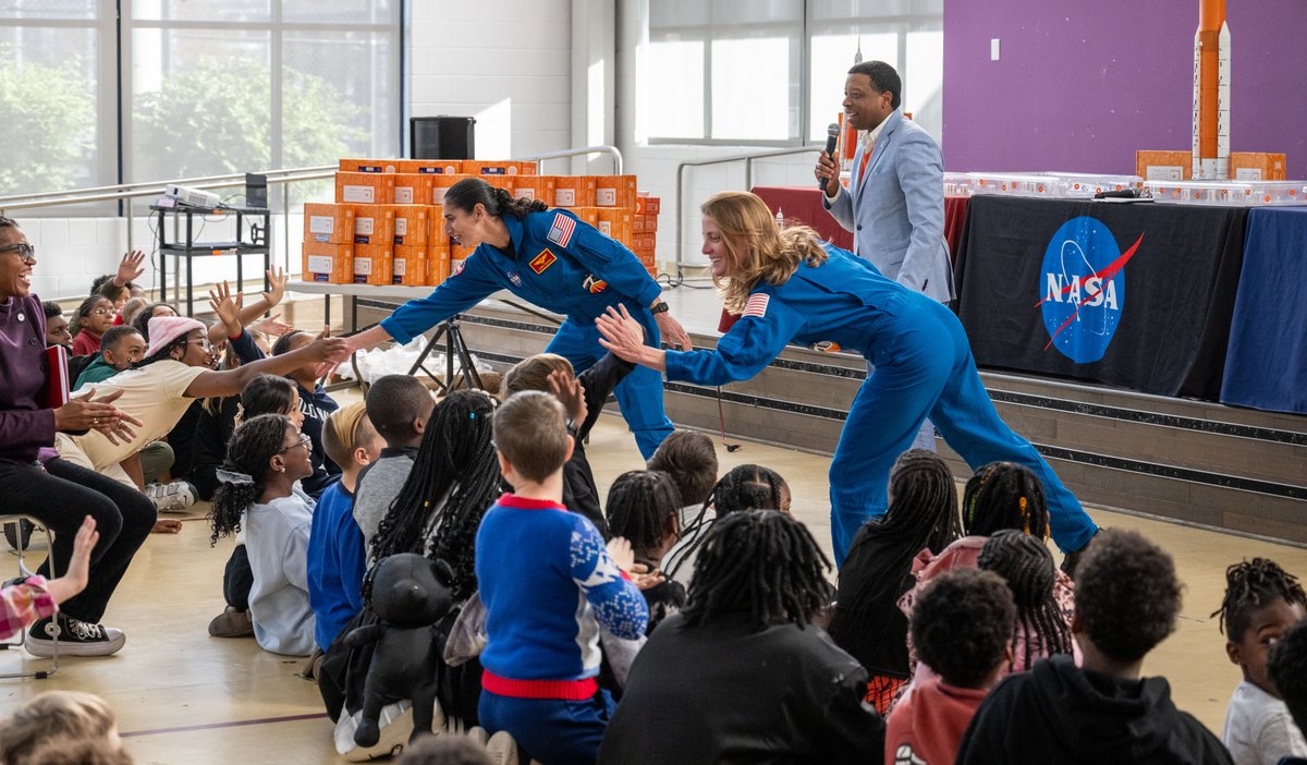 NASA HQ PHOTO (@nasahqphoto) on Twitter photo .<a href="/NASA/">NASA</a> astronauts Loral O'Hara and Jasmine Moghbeli visited Catherine Watkins Elementary School in Washington for science demonstrations with students. Check out more šø - flic.kr/s/aHBqjBTGC3 .<a href="/NASA/">NASA</a> astronauts Loral O'Hara and Jasmine Moghbeli visited Catherine Watkins Elementary School in Washington for science demonstrations with students. Check out more šø - flic.kr/s/aHBqjBTGC3