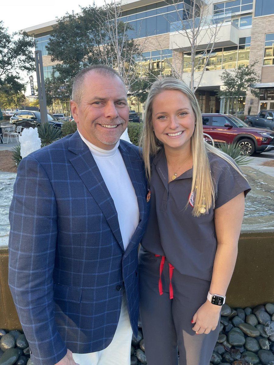pculumovic's tweet photo. That’s a wrap on nursing school! https://t.co/5foApZao4a