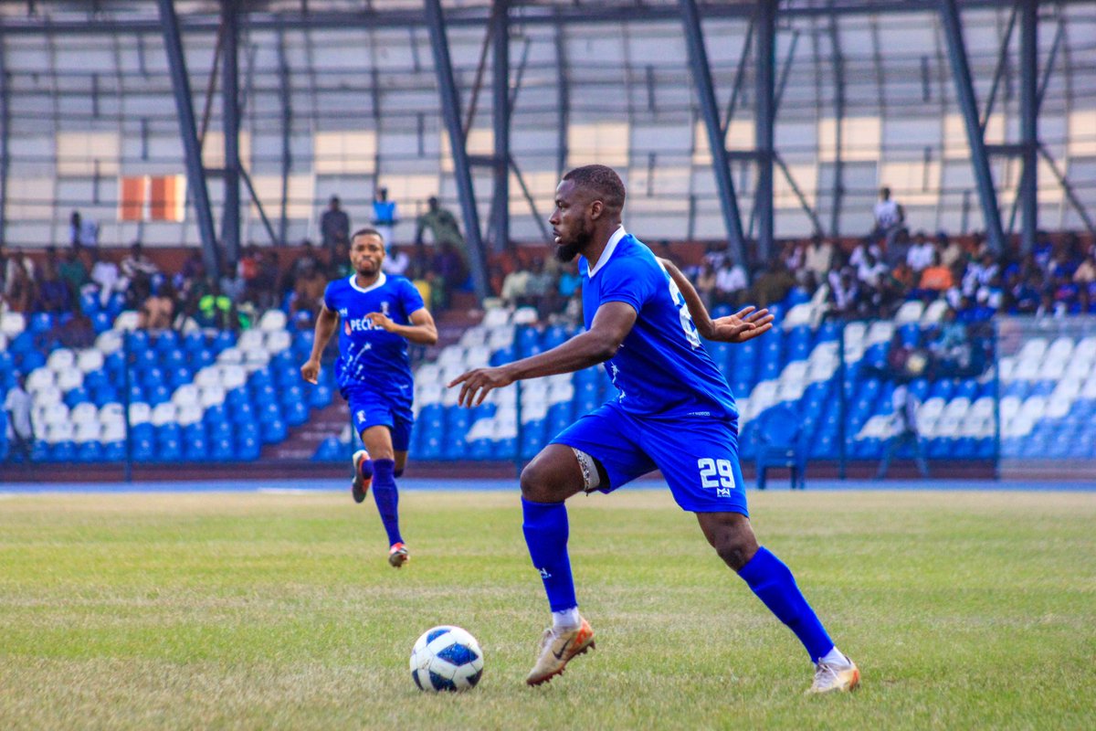 AnthonyOkachi's tweet photo. God way no be man way !🙏🏾💯
3pts 💼 

#Shootingstarsofibadan 
#Oluyolewarriors 💙💫 https://t.co/wcG6fj8K68