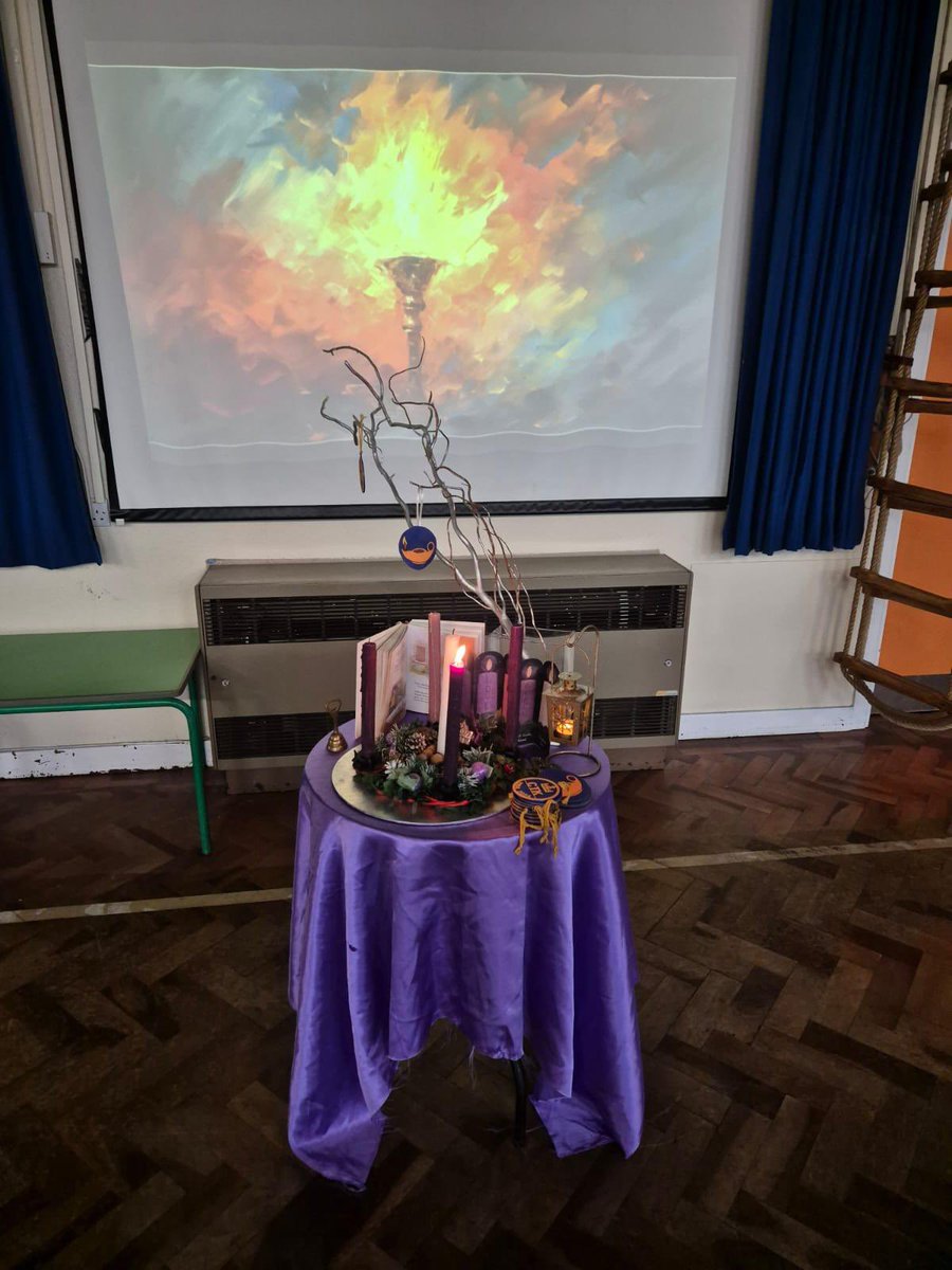 CTKAlfreton's tweet photo. Our mission this week is ‘Hope’.
We discussed what hope means and why it is important during advent.
We learnt about Samuel keeping his lamp burning to be prepared to hear God’s message✝️ #srscmat https://t.co/qTSdRRU585