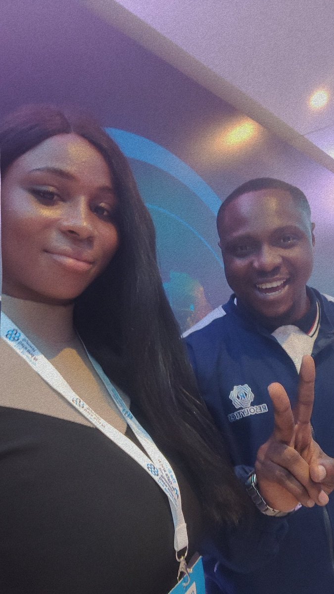 ms_ebi_'s tweet image. I learned a lot and I got to know a few tools that I&apos;m looking forward to working with (&quot; my plans are itchy😂&quot;)

But I made a new friend @resolytics  

Help me find him on here 
#bluechipdataandaisummit2024 #BluechipDataandAISummit #BluechipTech