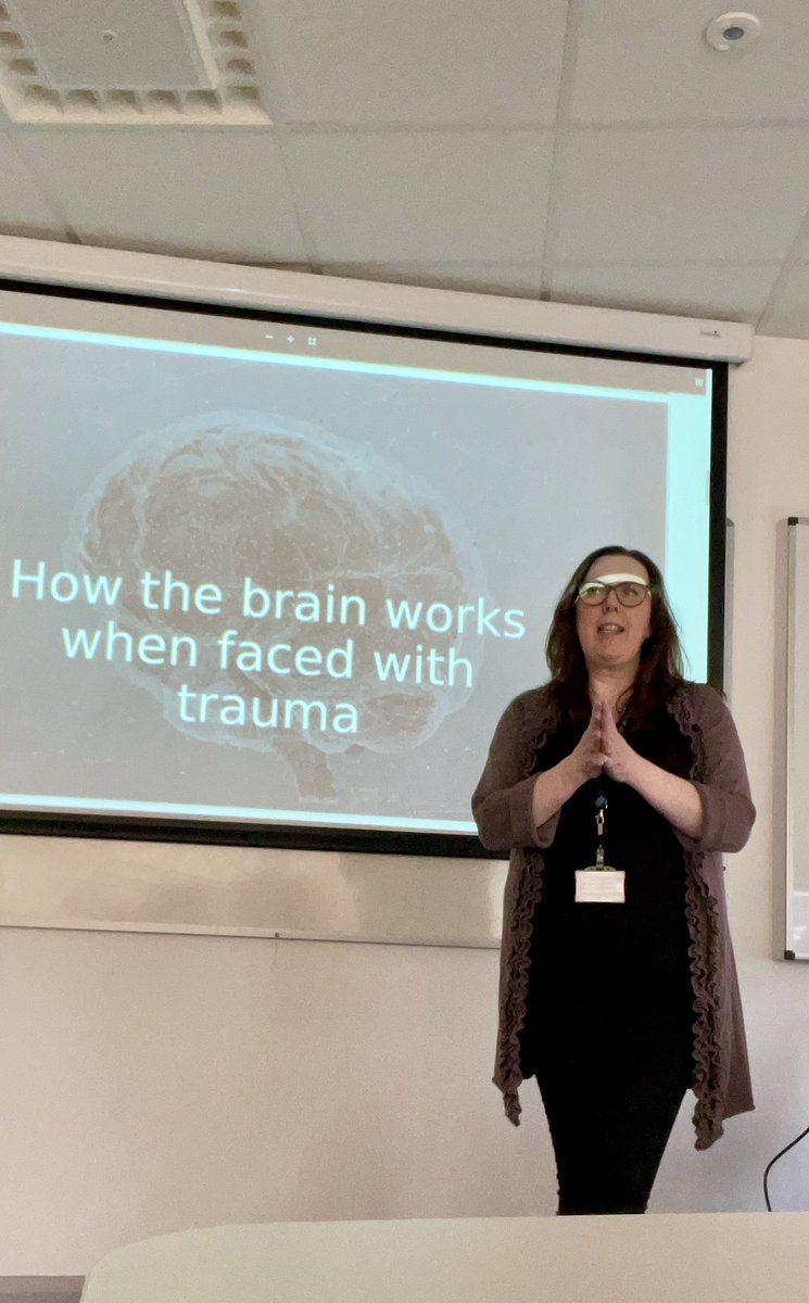 LeonaONeill1's tweet photo. Delivering another #MediaStrong University Training session today at @UlsterUni - our nervous systems in the newsroom, how brains handle trauma, what we can do to protect ourselves etc.
I can deliver this training in person and online in newsrooms and unis - contact me to book. https://t.co/1SZZDhuzIg