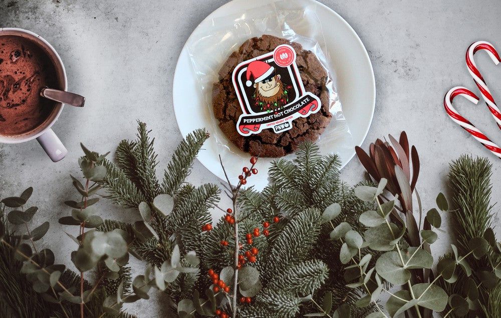 pnwcookieco's tweet photo. Christmas is almost here! 🎄 Celebrate the season with our Peppermint Hot Chocolate Cookies! Today only, buy 2 boxes and get a FREE box added to your order. Use promo code CYBERMONDAY24 at checkout. Don’t miss out! 🍪✨ #CyberMonday 

https://t.co/7EUM6dOwwe https://t.co/5Bk0KhmQ8n