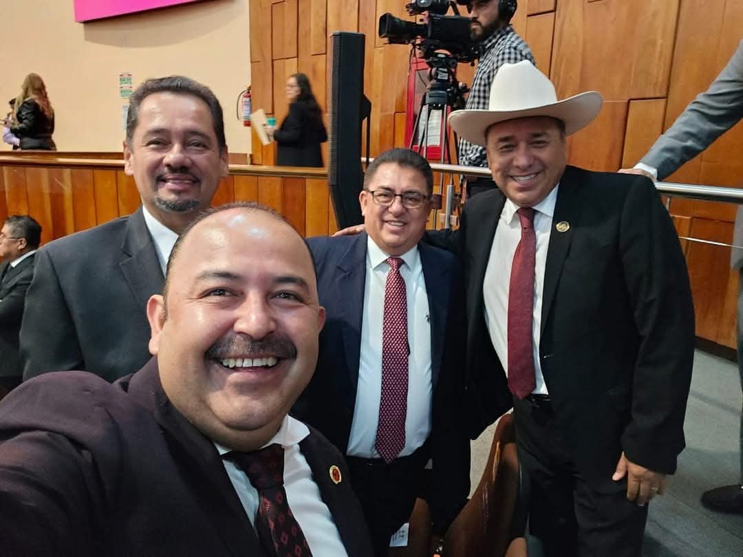 EquipoPolVer's tweet photo. ¡Un momento histórico para Veracruz! https://t.co/QMs9V2CofH