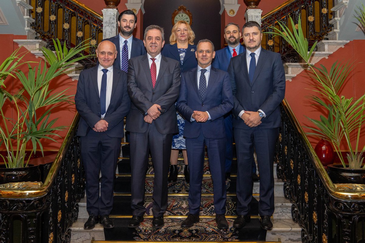 AlEmbNederland's tweet photo. Thank you, @ministerBZ for your unwavering support and meaningful dialogue with the #WB Ambassadors. Hosted by the 🇦🇱 Embassy in The Hague, this meeting reinforced the importance of partnership on security, migration, and advancing key reforms for EU integration @AlbanianDiplo https://t.co/cL9duxCVAt