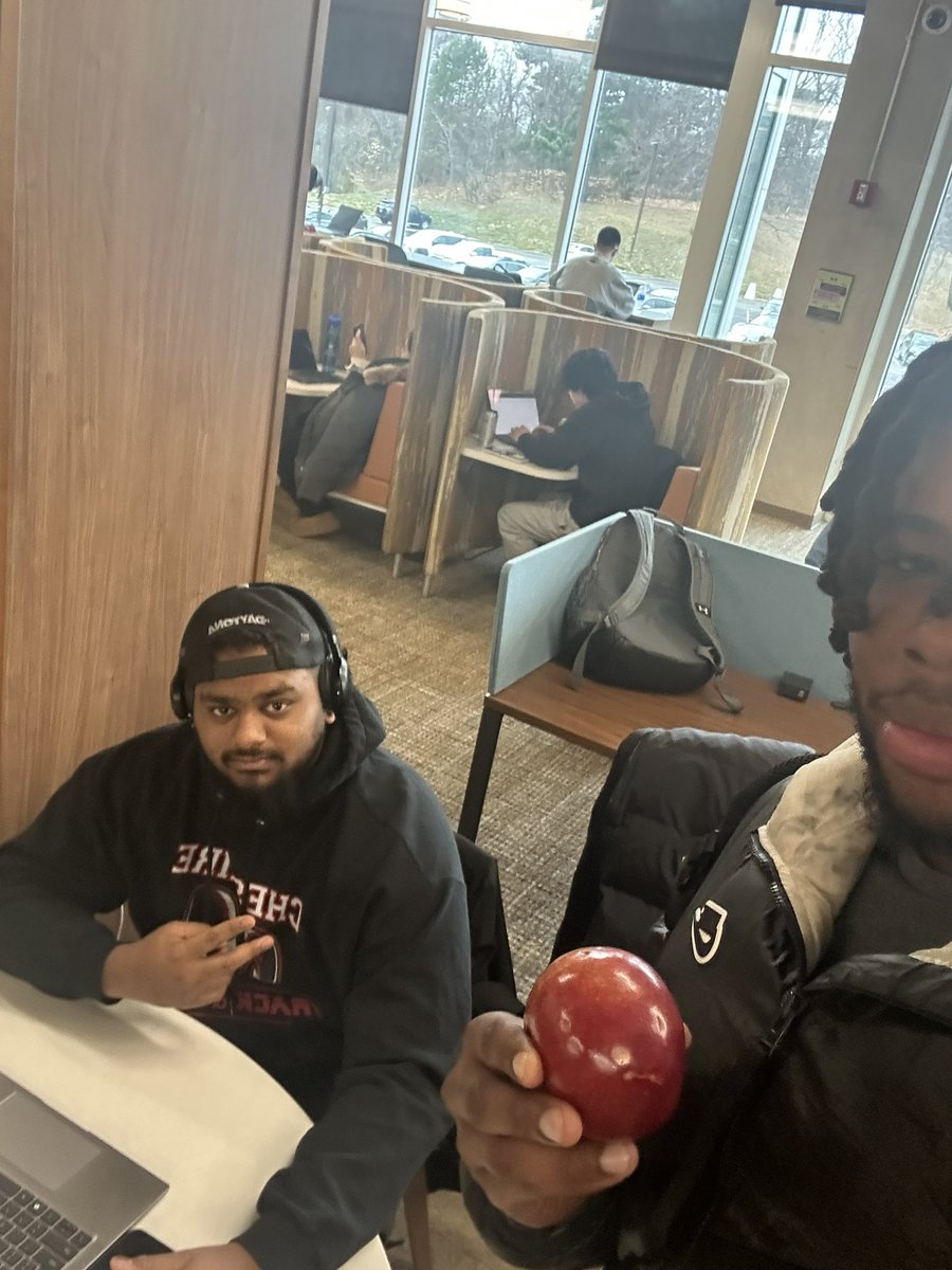 Legendary linkup 
Them Caribbean boyz getting to it 
🇧🇸x🇬🇾
<a href="/UrClimb/">TheClimb_UR</a>