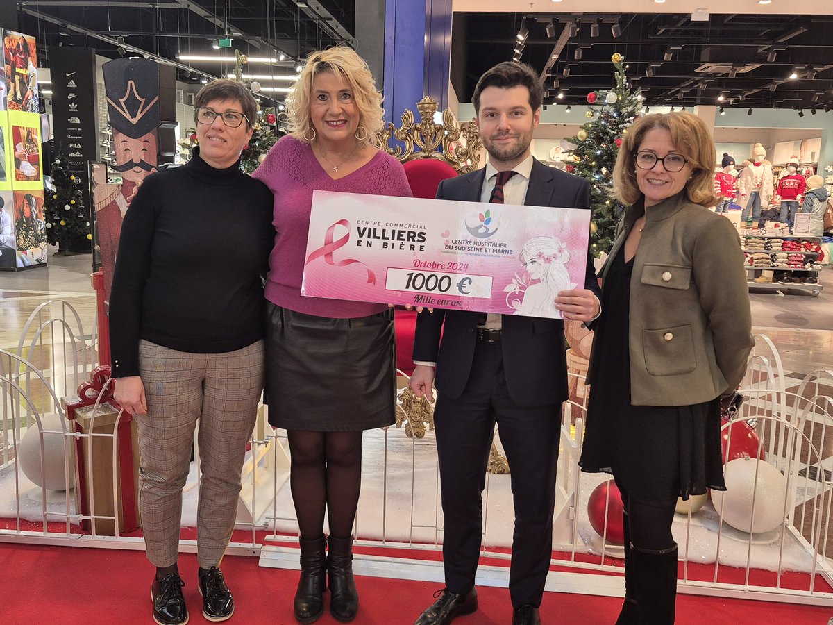 ✨Pour la 2ème année consécutive, le CHSud77 a bénéficié du soutien de l'asso. des commerçants du CC de Villiers-en-Bière, représentée par sa prés., Marie-Carmen GEA, ainsi que par la directrice du Centre, Sonia BAYEUL ✨ Nous les 🙏 vivement pour leur engagement renouvelé!