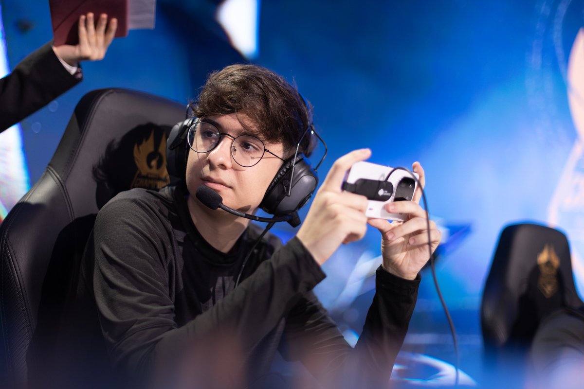 Com o término do Contrato da Influence Rage, estou F.A para receber propostas como ADC no Honor of Kings.
Tenho interesse em montar um projeto e propostas individuais

🥈CHOKBR 2023 split 2
🥉CHOKBR 2024 split 1
🥇HOK America Open Series 2024 split 2

Contato DM ou email na bio