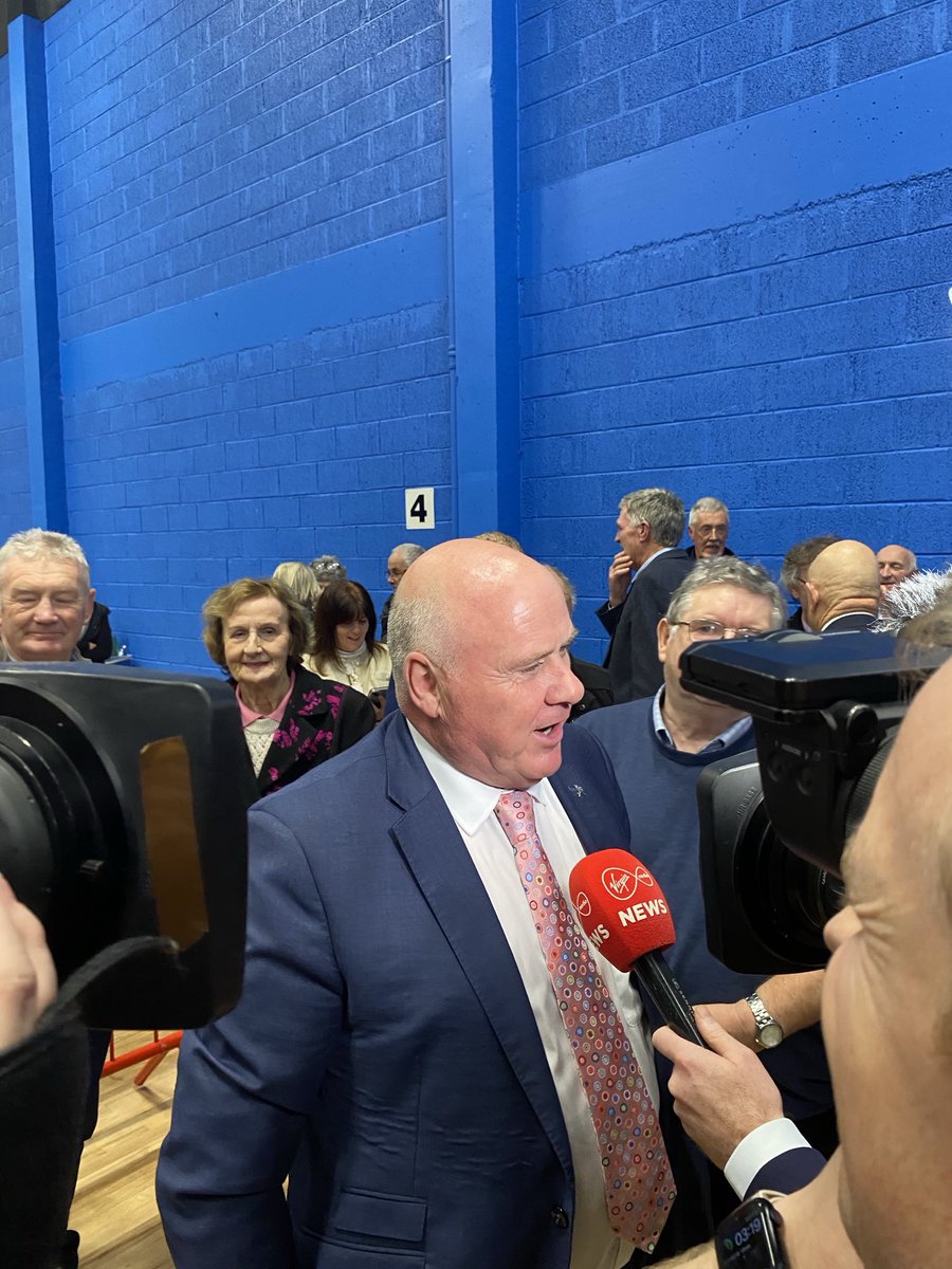 Cúigear Theachtaí Dála Ghaillimh Thiar. Tuairisc ⁦<a href="/NuachtTG4/">Nuacht TG4</a>⁩ ⁦<a href="/TG4TV/">TG4</a>⁩ ag a 7. #Vóta24 ⁦<a href="/Farrell_Mairead/">Mairéad Farrell TD</a>⁩ ⁦<a href="/catherinegalway/">Connolly for President</a>⁩ ⁦@CllrJConnolly⁩ ⁦<a href="/1Hildegarde/">Hildegarde Naughton</a>⁩ 
Noel Grealish