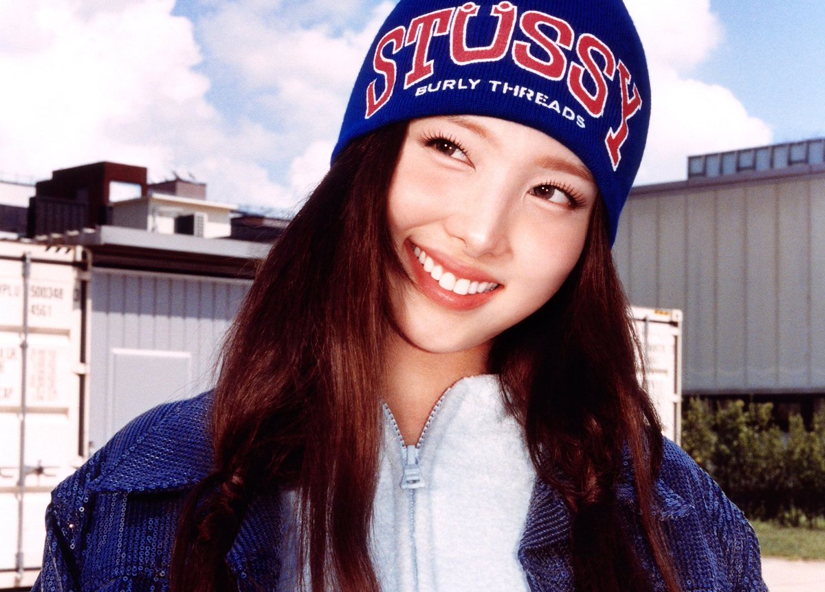 IM NAYEON BRASIL tweet media