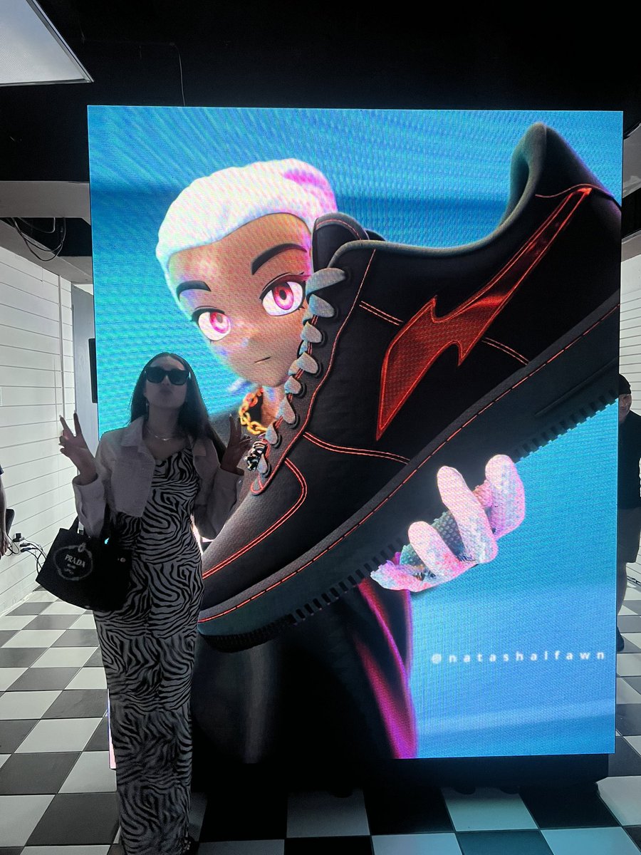 some of my favourite moments of the last 4 years was being part of the clone community. i’ve met the most wonderful, talented, beautiful souls, many of whom will be lifelong friends now. the only reason why i’m sad today is knowing that what we had back then will only ever be