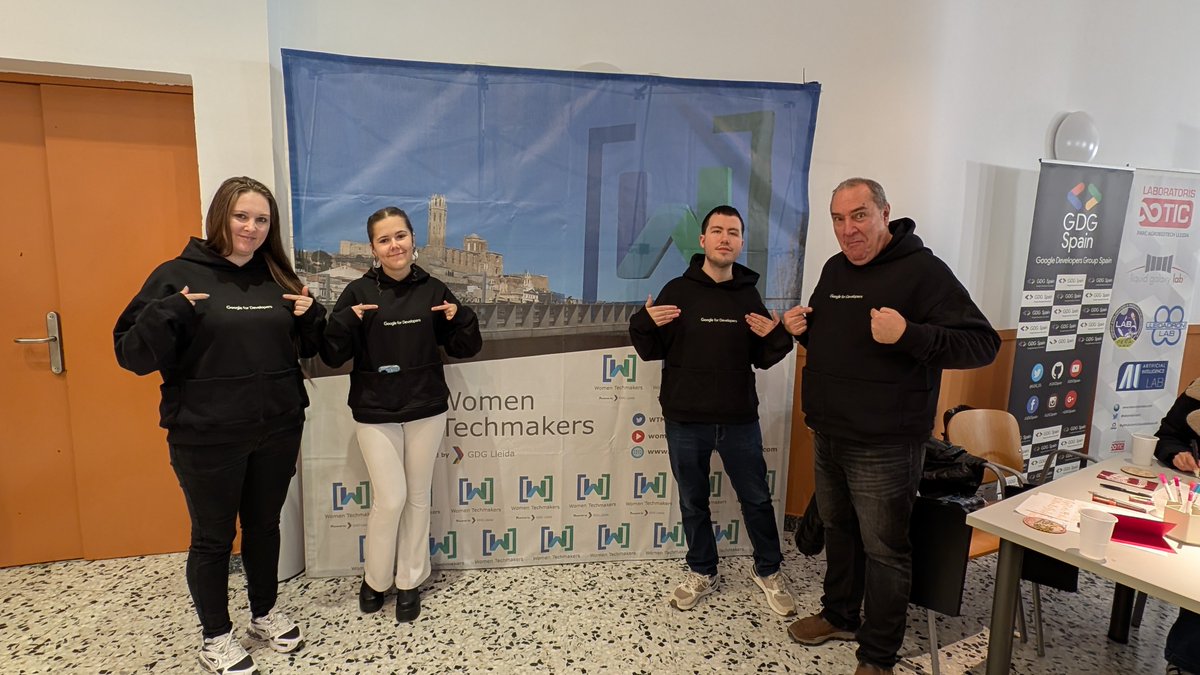 Amazing session with our local <a href="/WomenTechmakers/">Women Techmakers</a> Ambassadors from <a href="/WTMLleida/">WomenTechMakersLleida</a> and <a href="/GDGLleida/">GDGLleida</a> leads , El Plaer d'Escriure (The pleasure of  writing) is a wellbeing-focused event where attendees learn #Calligraphy ...