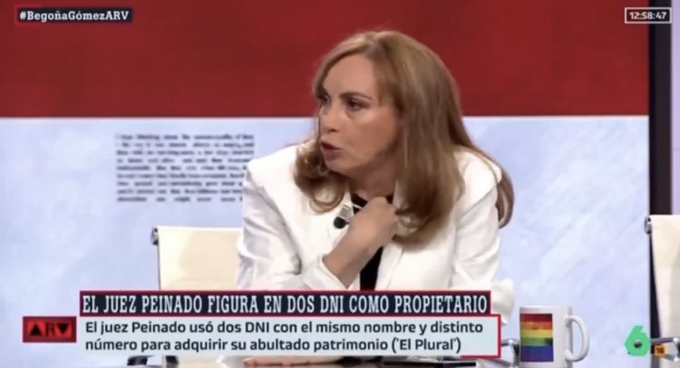 ConspiraAsinto's tweet photo. @vitoquiles @El_Plural MENTIROSOS 

Angelica Rubio eres una CARADURA que va de sobrada, eres rastrera y mentirosa.

Pero sabes? Cada vez más gente os tiene calados, acabaréis en prisión ! 
Y entonces nos reiremos nosotros  de ti, farsante.

#VerguenzaElPlural

#VerguenzaElPlural https://t.co/9Si39cUenS