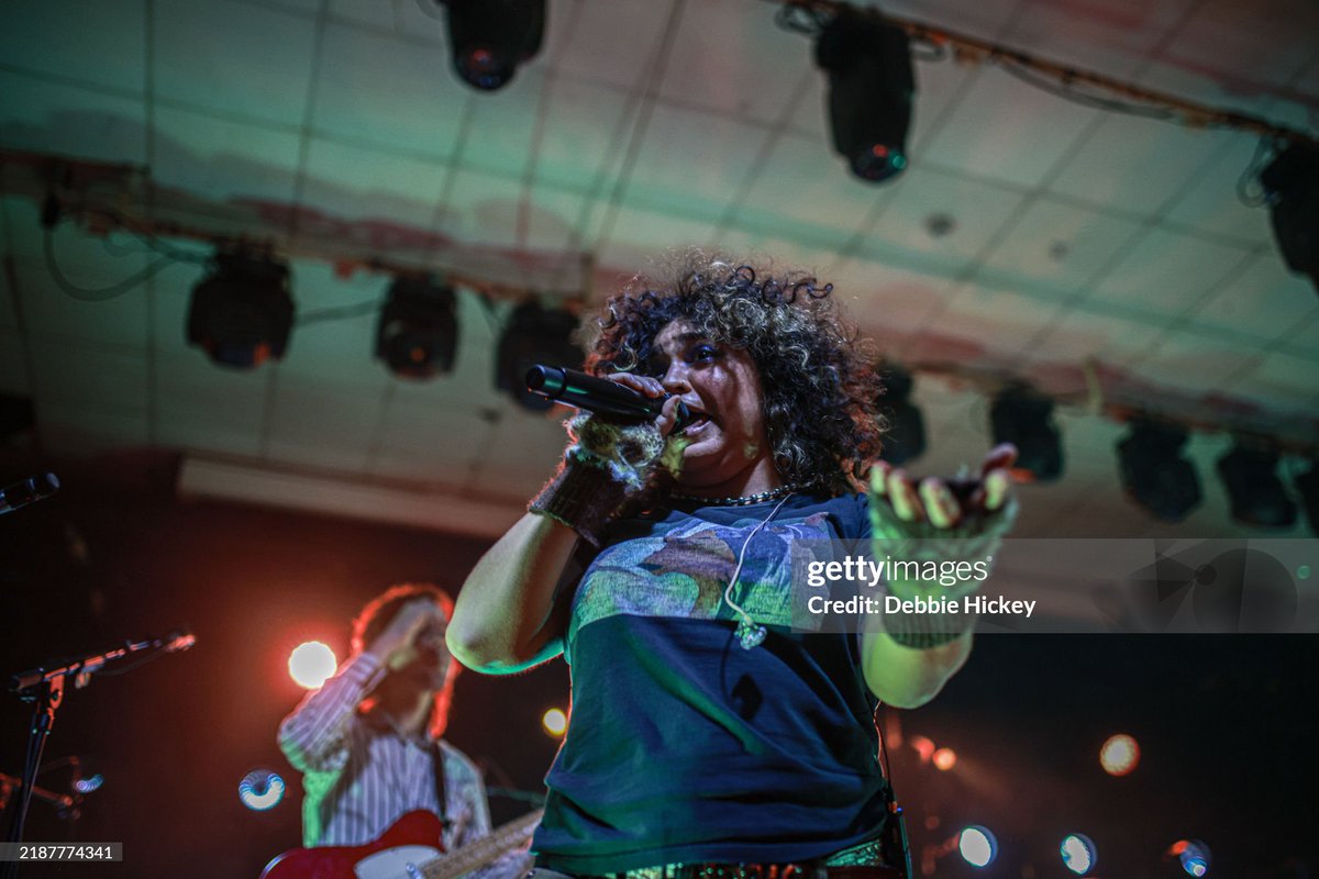DebStudioTen's tweet image. The incredible @remiwolf playing to a Sold Out National Stadium in Dublin last night ️‍🔥️‍🔥

📸 @Debstudioten 

#BigIdeasTour