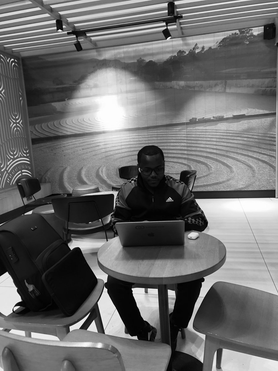 VivensUwizeyim1's tweet photo. #DigitalNomading at Istanbul Airport ✈️💻

#startup #remotework https://t.co/ov9ZqRQjTb