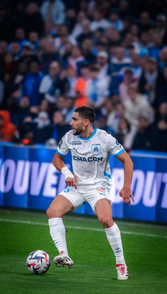 MomoHusseini13's tweet photo. Maupay c’est finalement bien plus qu’une simple doublure #TeamOM https://t.co/zR5JyFPukQ
